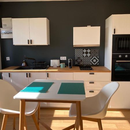 Appartement 2 Chateau La Rose Des Vents Пюиссеген Экстерьер фото